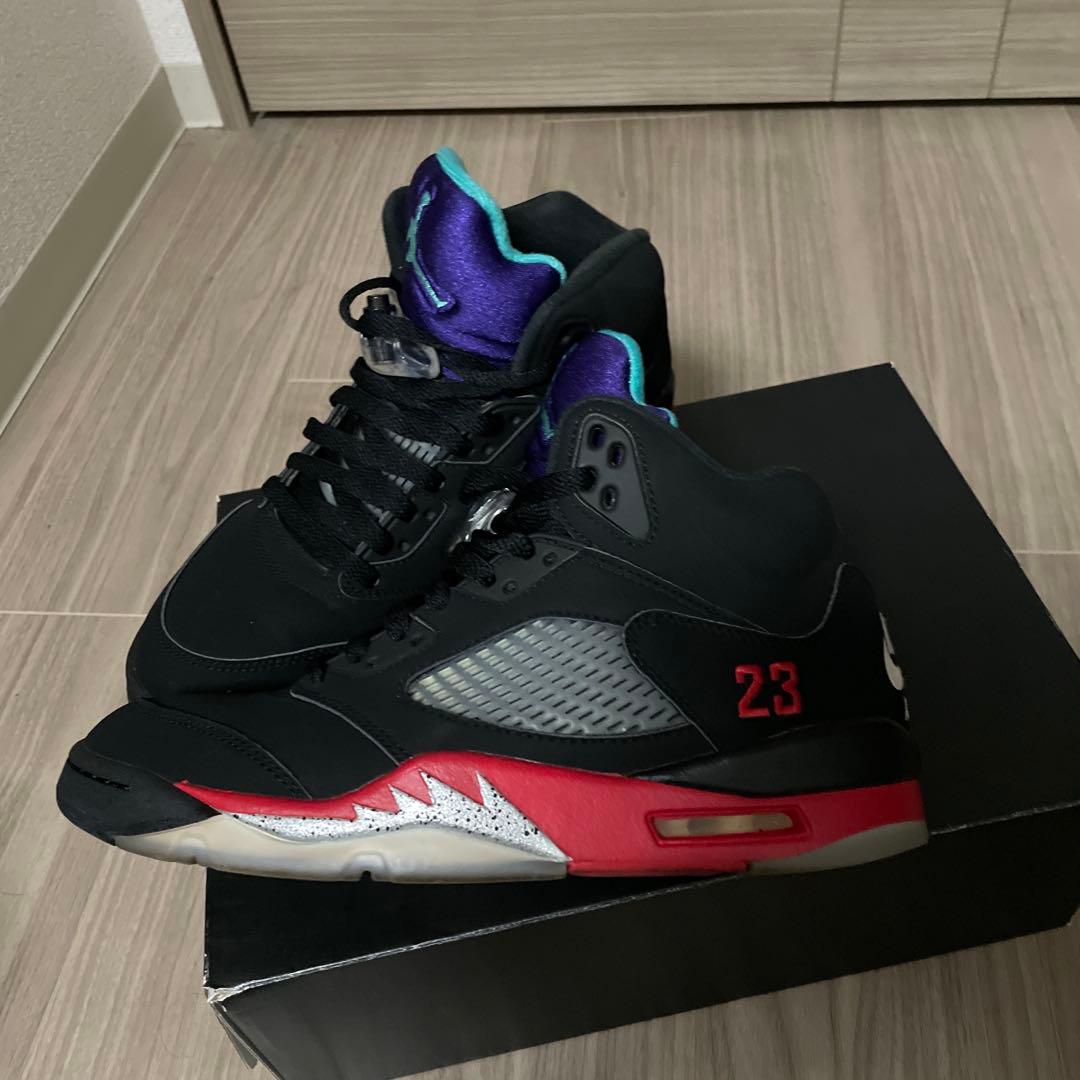 週末限定値下げ Nike Air Jordan 5 Retro 
