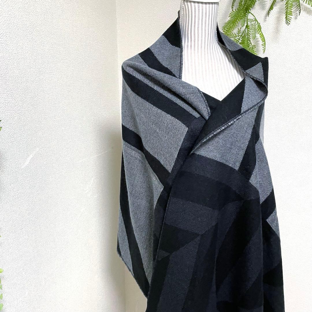 フレッドペリー 【新品】ストール マフラー ひざ掛け 大判 幾何学模様