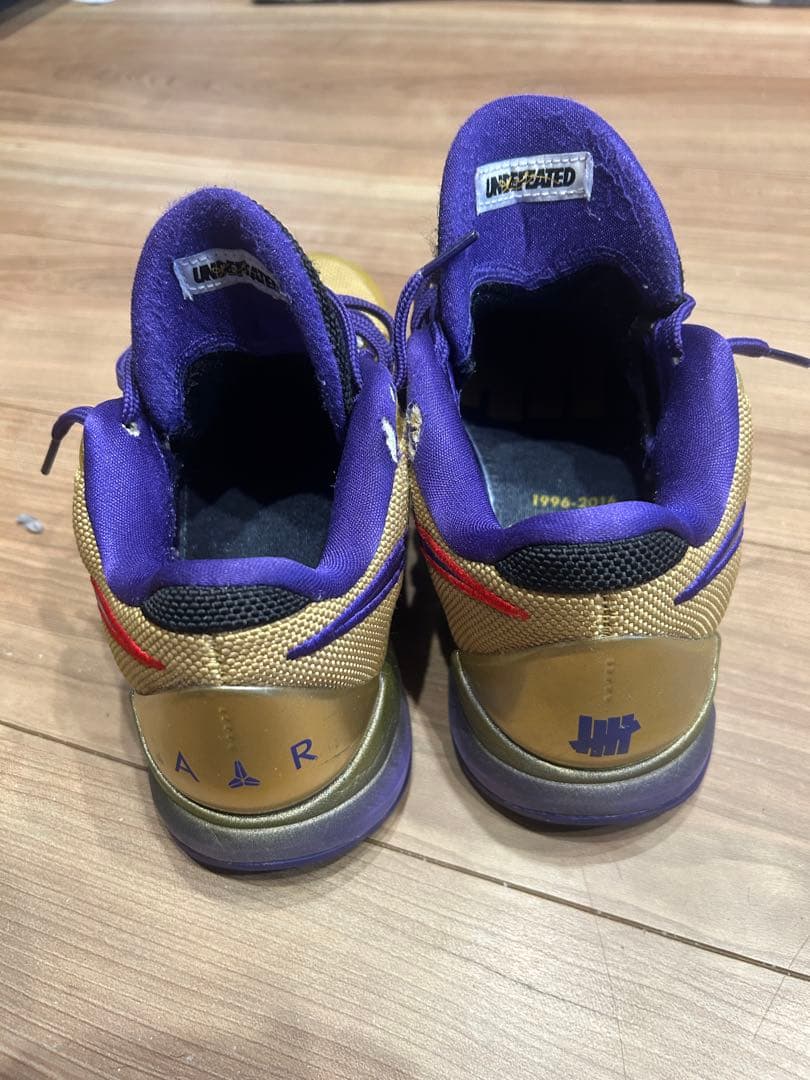 コービー5UNDEFEATED バスケット