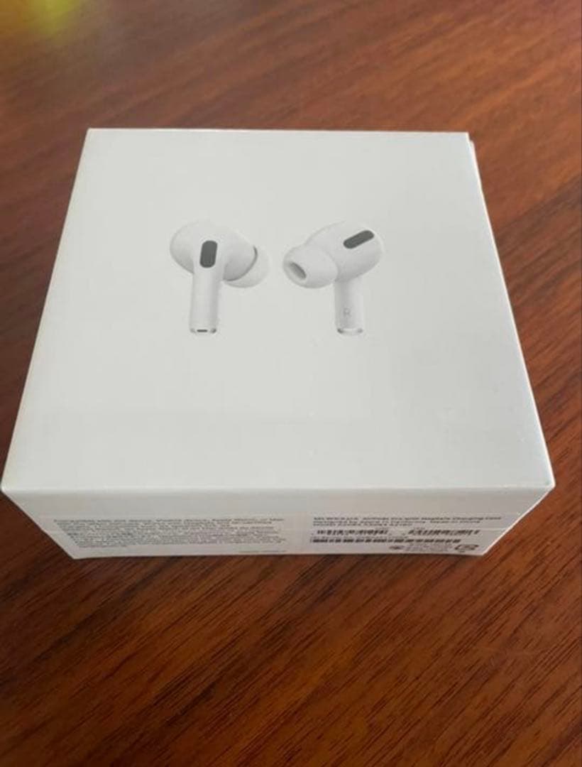 Apple AirPods Pro 正規品 Amazon.co.jp: Apple AirPods Pro（第2世代） ​​​​​​​ ホワイト : 家電