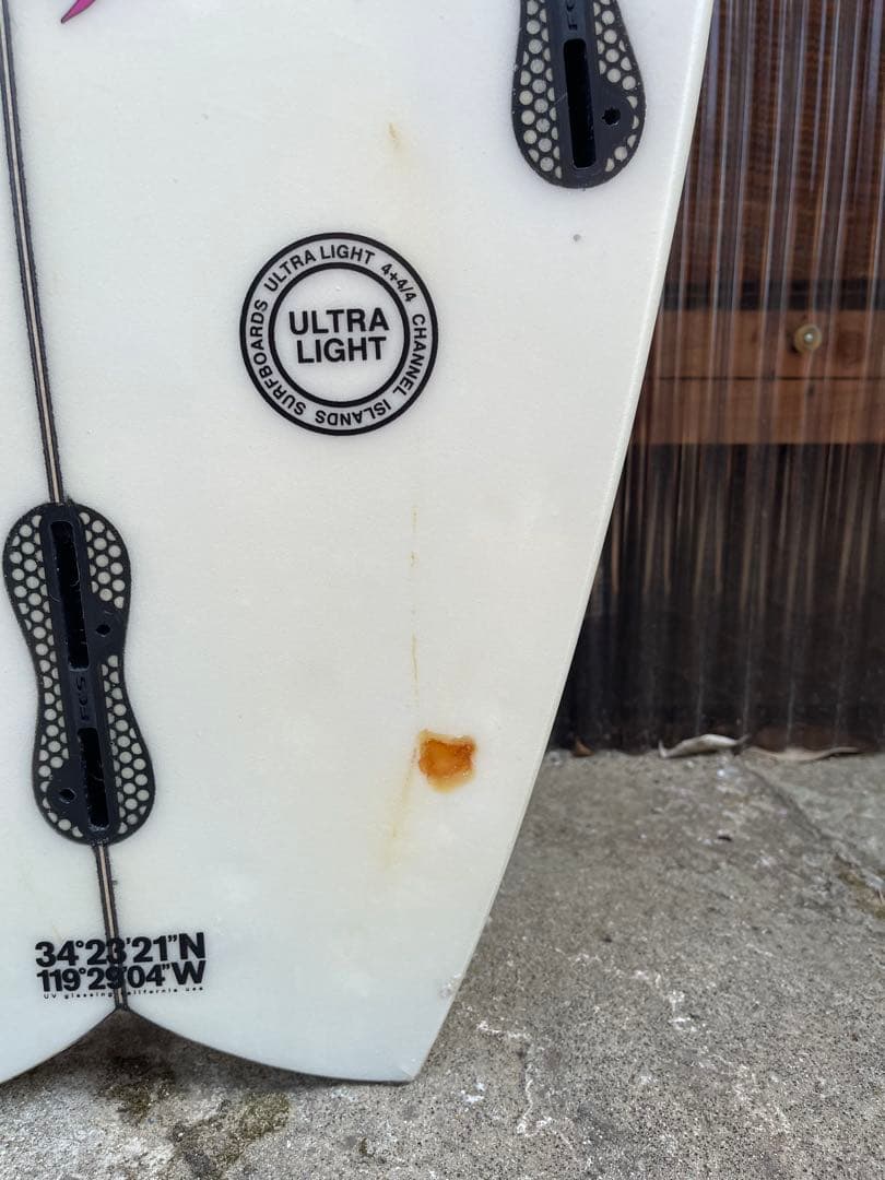 ロケットワイド 5’7” PU 28.7L FCS2