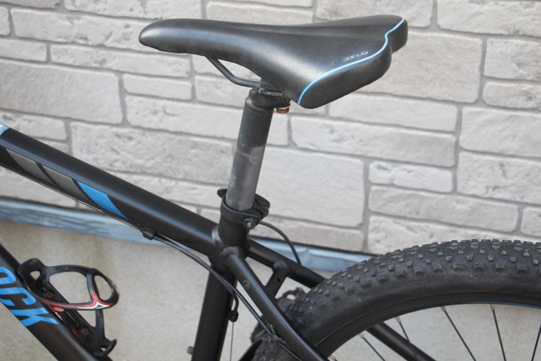 引き取り限定♪NORTH ROCK♪前後ディスクブレーキ♪お手軽マウンテンバイク