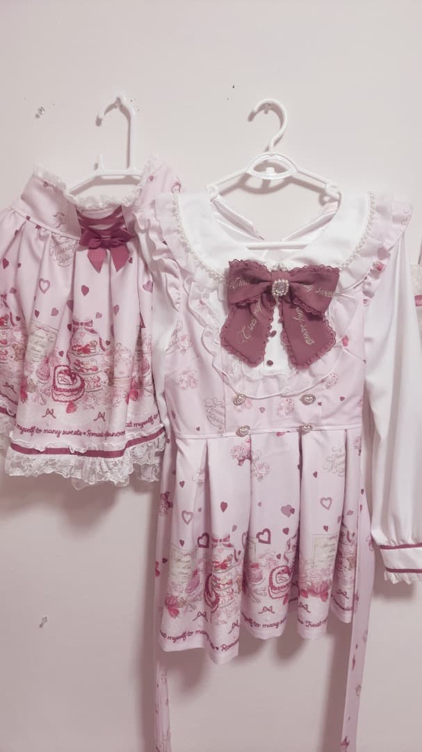 正規品 リズリサ アフタヌーンティー柄 セットアップ 量産型 地雷系 リズリサ Many Hearts Afternoontea柄セットアップ｜Yahoo!フリマ（旧