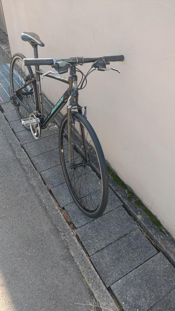 整備済 兵庫県西宮市発 BIANCHI ビアンキ クロスバイク