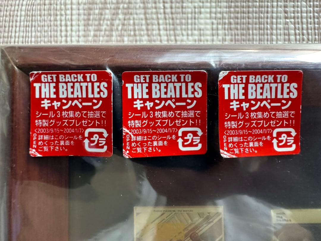 大特価 希少ビートルズ Beatles Album Pin Collection