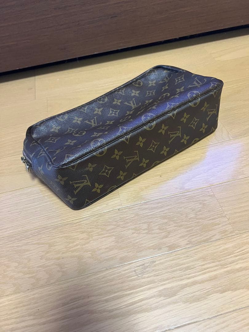 ルイヴィトントゥルーストワレット28 ヴィンテージポーチ LOUIS VUITTON