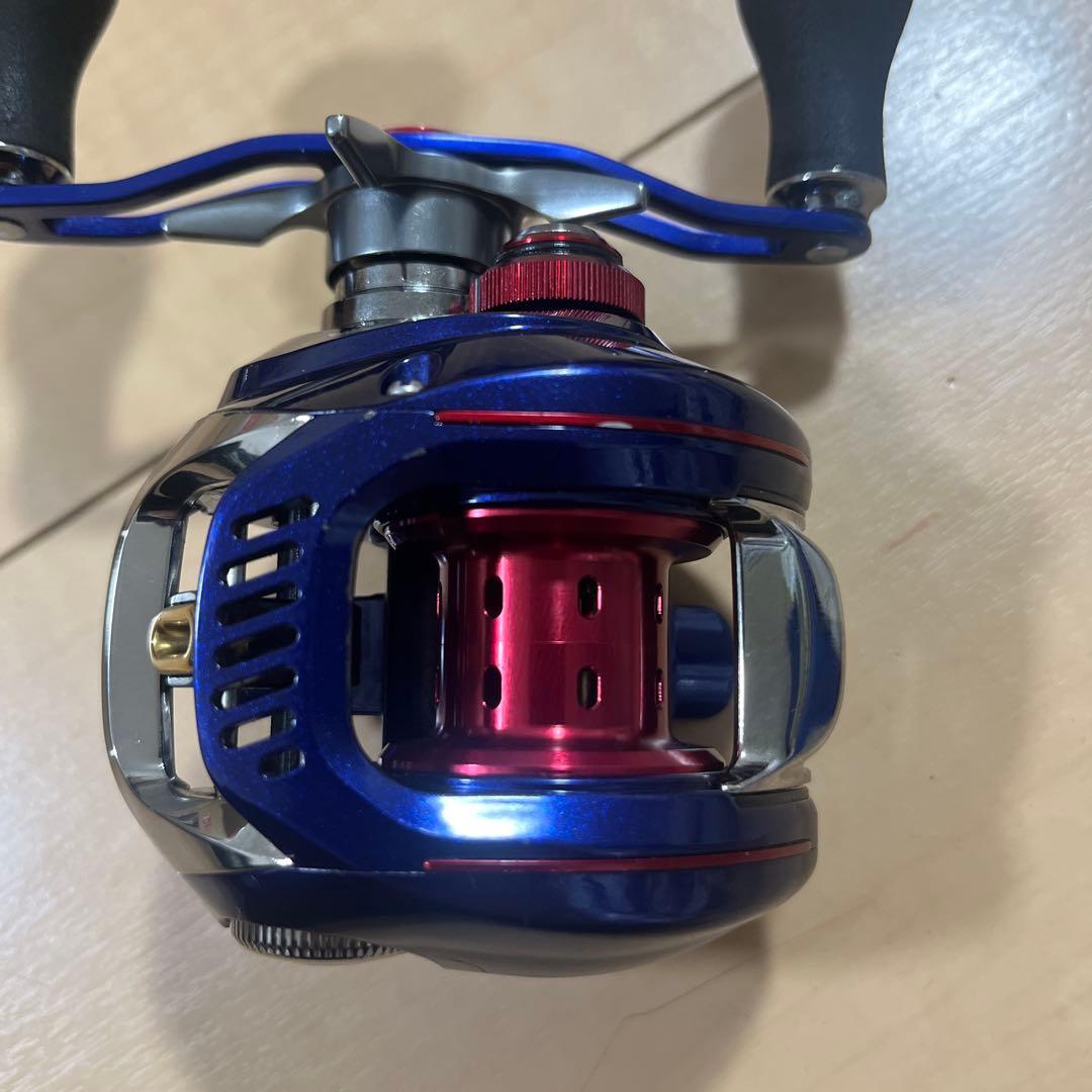 ダイワ　TDジリオンPEスペシャル 7.9R 右