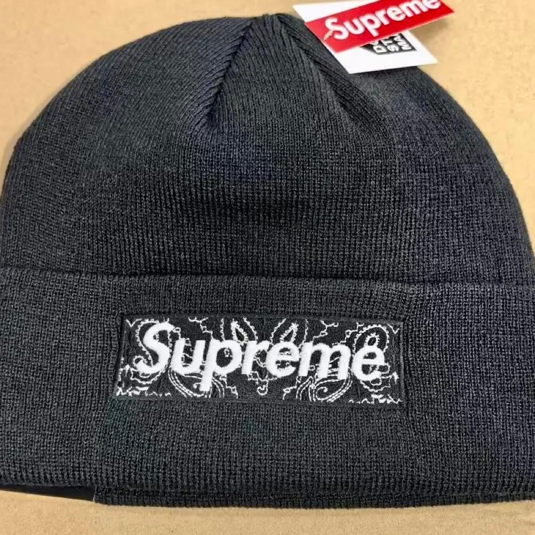 Supreme 刺繍ニット帽 ビーニー - メルカリ