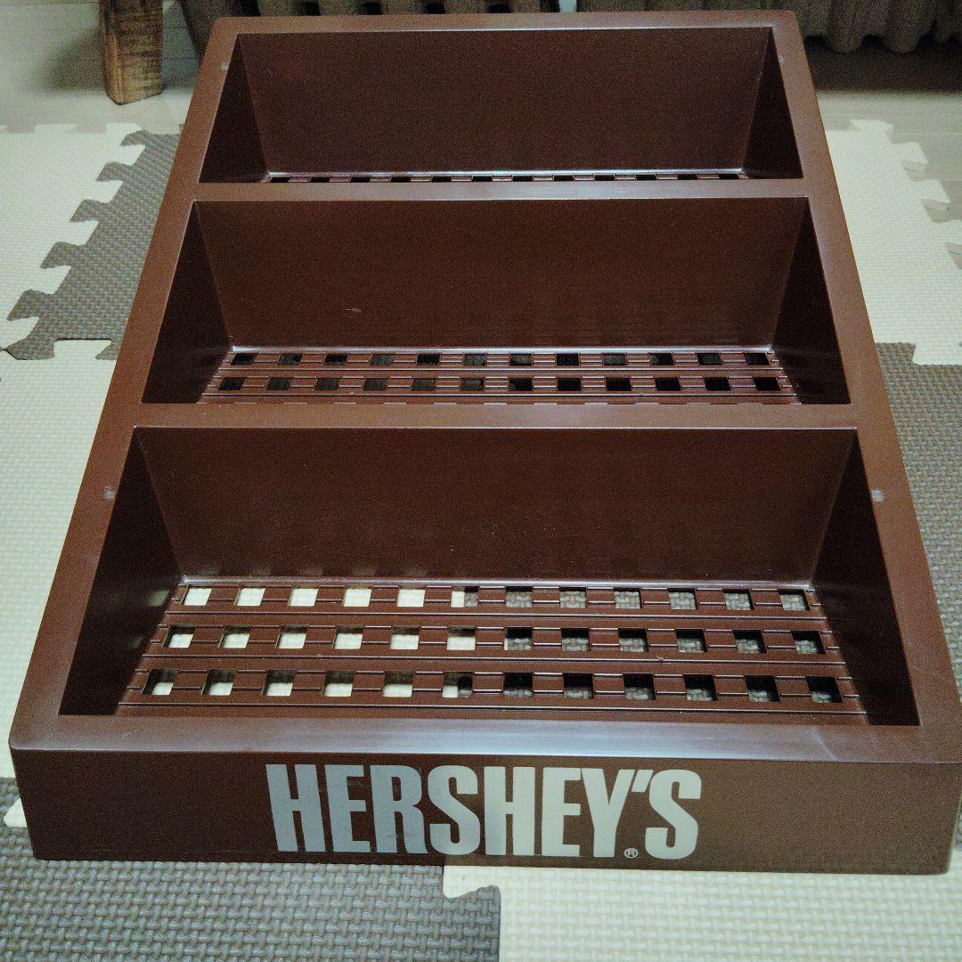HERSHEY'S 、ハーシーズディスプレイ INDEX: Hershey Candy Merchandising Displays – Fixtures Close Up