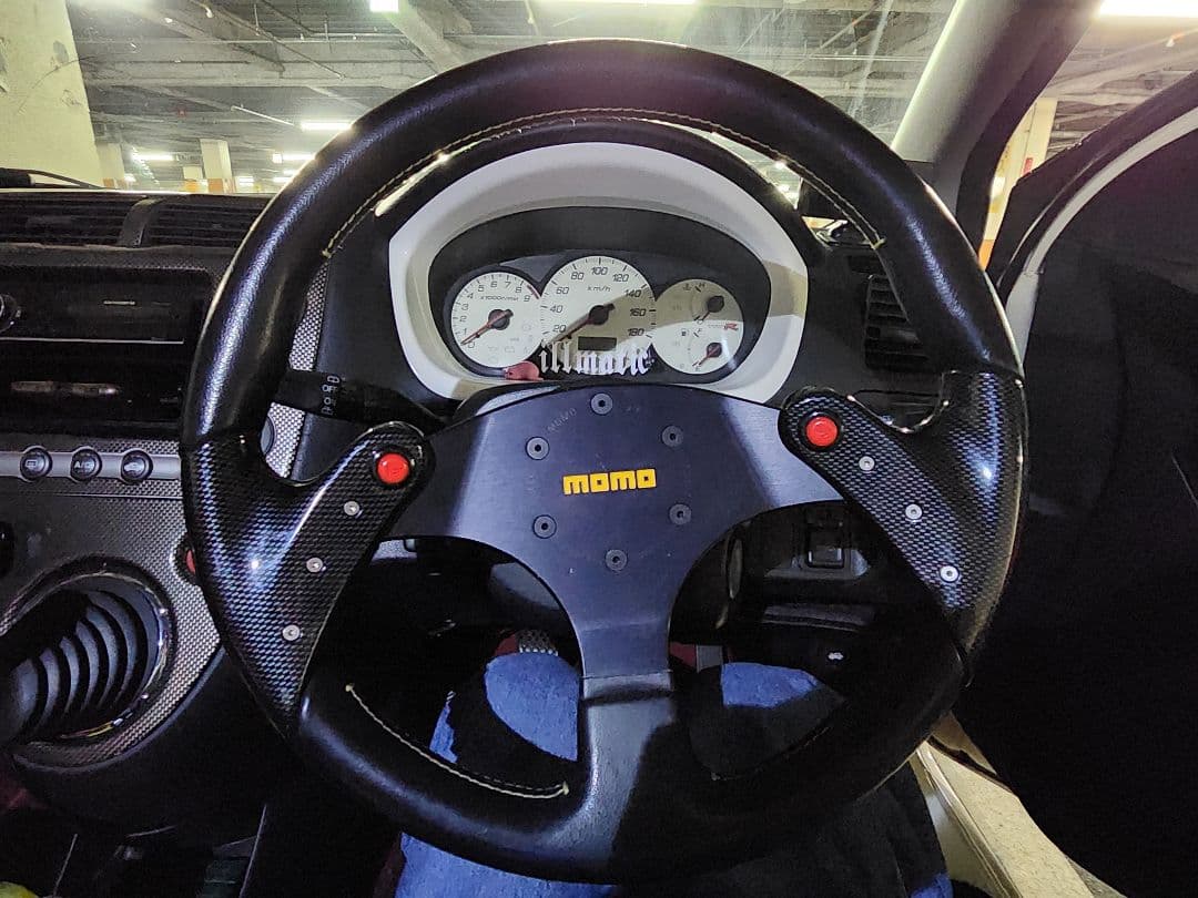 【箱付き】MOMO F1コンセプト スパイダー 箱付き】MOMO F1コンセプト スパイダー