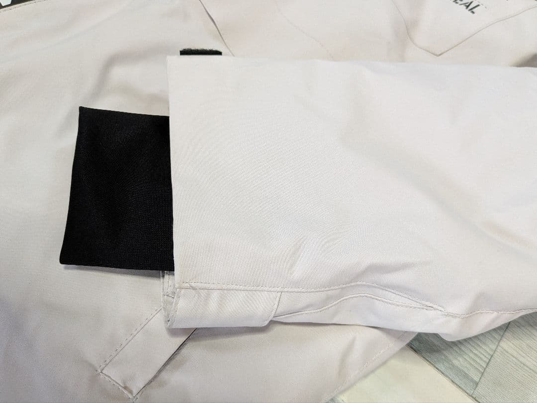 BURTON エアリアルメンズスノボードスノボースキーウェア サイズM,L