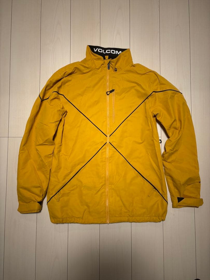 VOLCOM スノーボードジャケット ウェア Lサイズ VOLCOM（ボルコム） ラス1 Lサイズ のみ 50%off スノーボードウェア