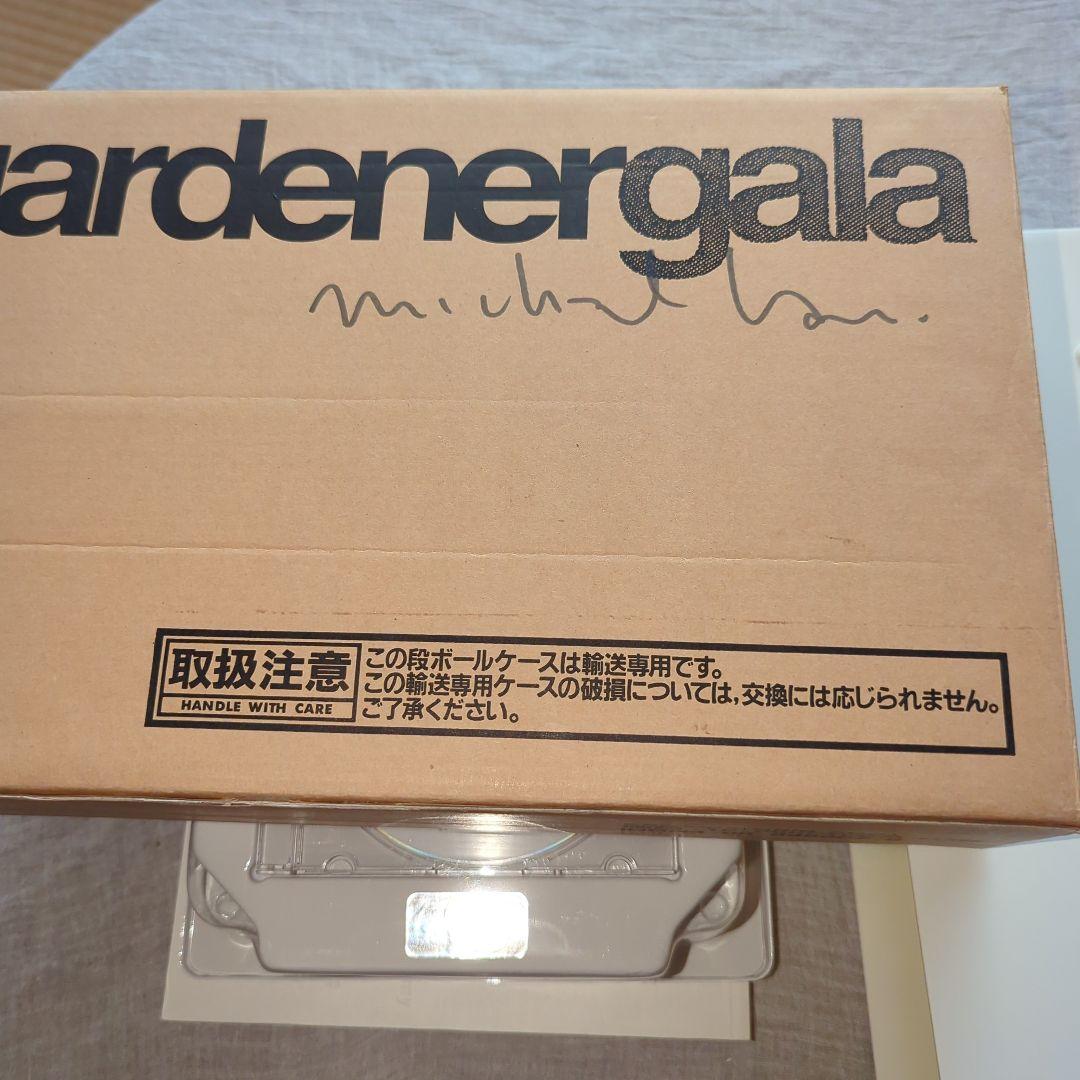 マイケル・ラウ gardenergala book （外箱サイン有） - メルカリ