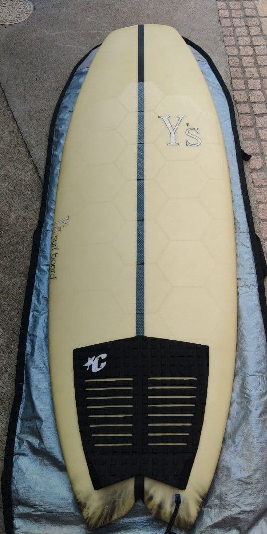 Y'sサーフボード 5'4x 21x 2 3/8