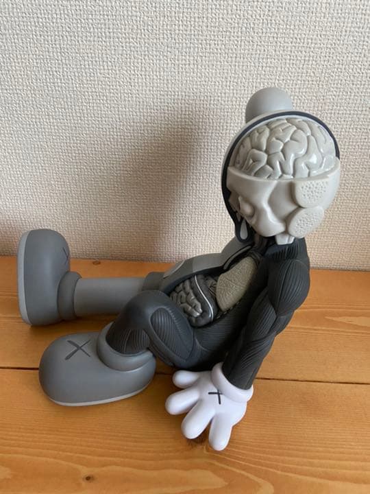 正規品 カウズ OriginalFake フィギュア 人体模型 グレー KAWS