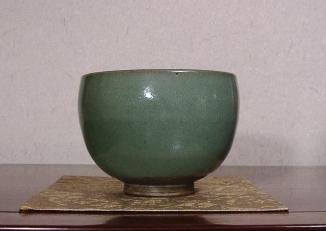 ぼてぼて茶碗　緑釉　茶碗　在銘　無傷　共箱　保証。 ぼてぼて茶碗 緑釉 茶碗 在銘 無傷 共箱 保証。 ぼて