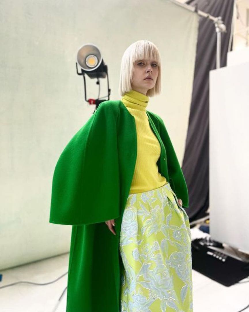 Drawerドゥロワー drawerグリーン フレアスリーブ ロングコート 38