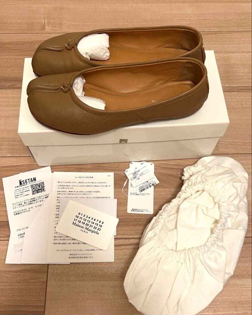 《 Maison Margiela 》メゾンマルジェラ 「タビ」バレエシューズ