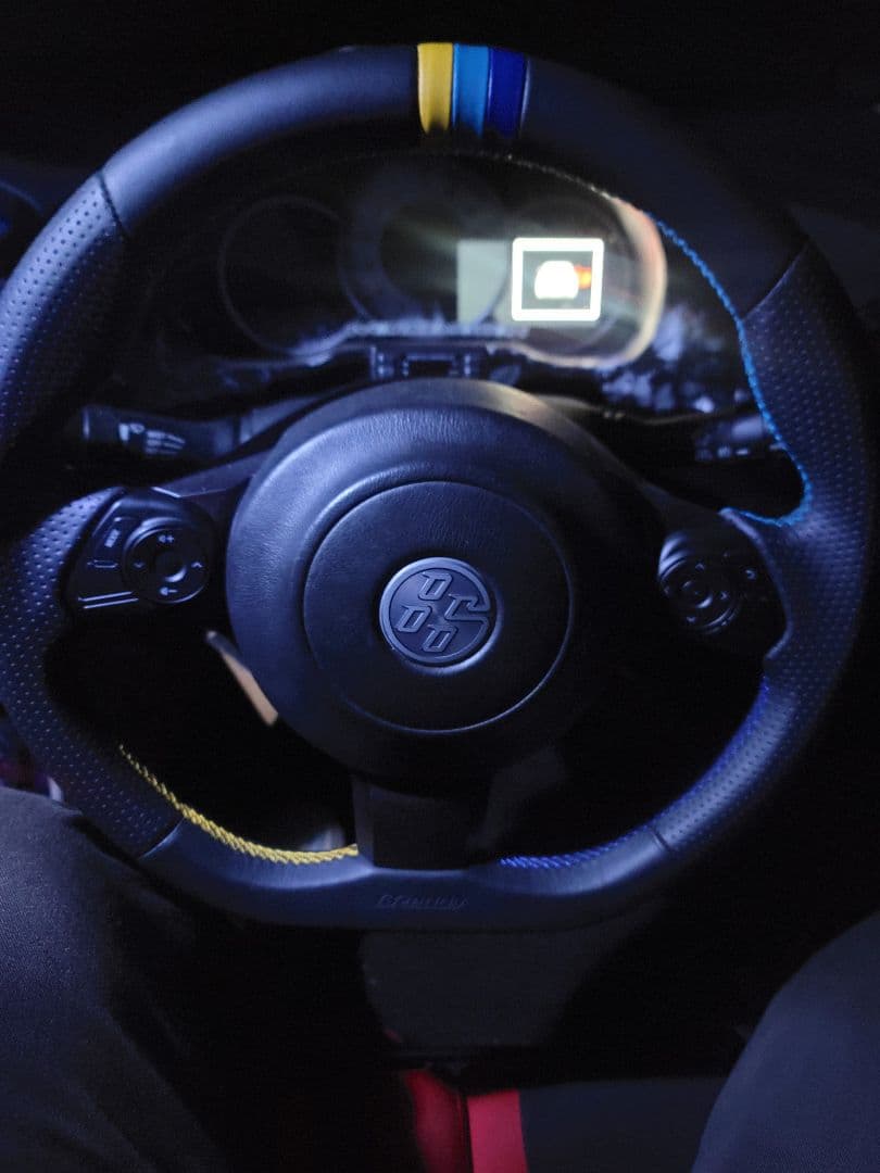 ZN6 GReady ステアリングホイール GReddyステアリング3色ステッチ 86/BRZ(ZN6/ZC6)前期 - GReddy ONLINE SHOP