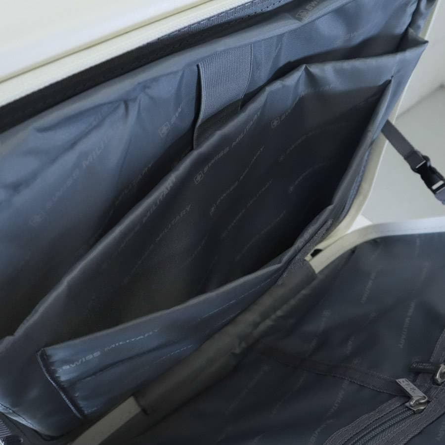 スイスミリタリー キャリーケース 24L 18インチ ホワイト TSAロック付き