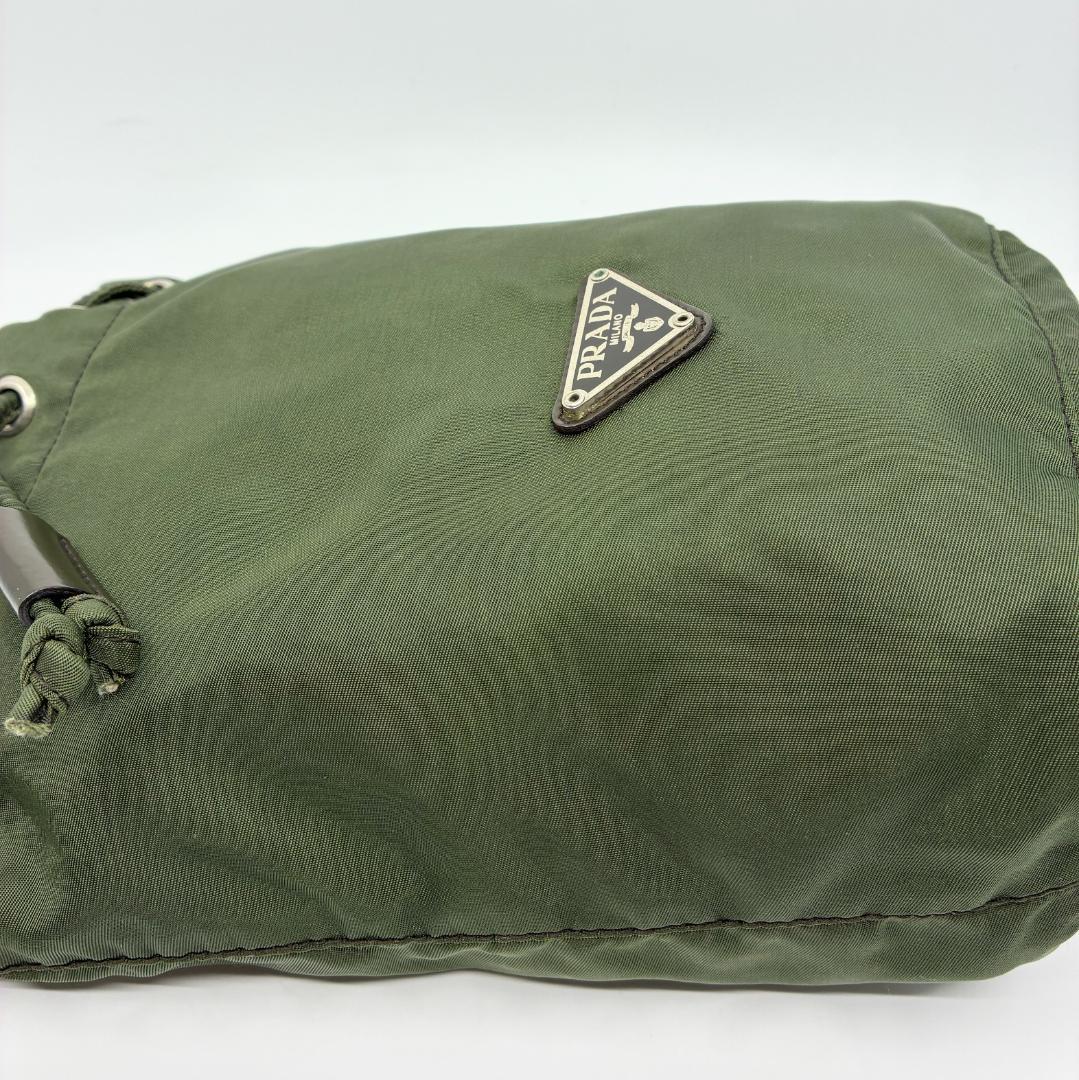 PRADA プラダ オリーブグリーン カーキ 巾着ポーチ A1361A2 - メルカリ