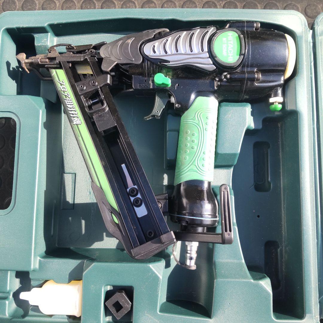 HiKOKI 日立工機 NT 50MF フロア用釘打機 HiKOKI(日立工機) NT50MF フロア用釘打機 ウエダ金物【公式サイト】