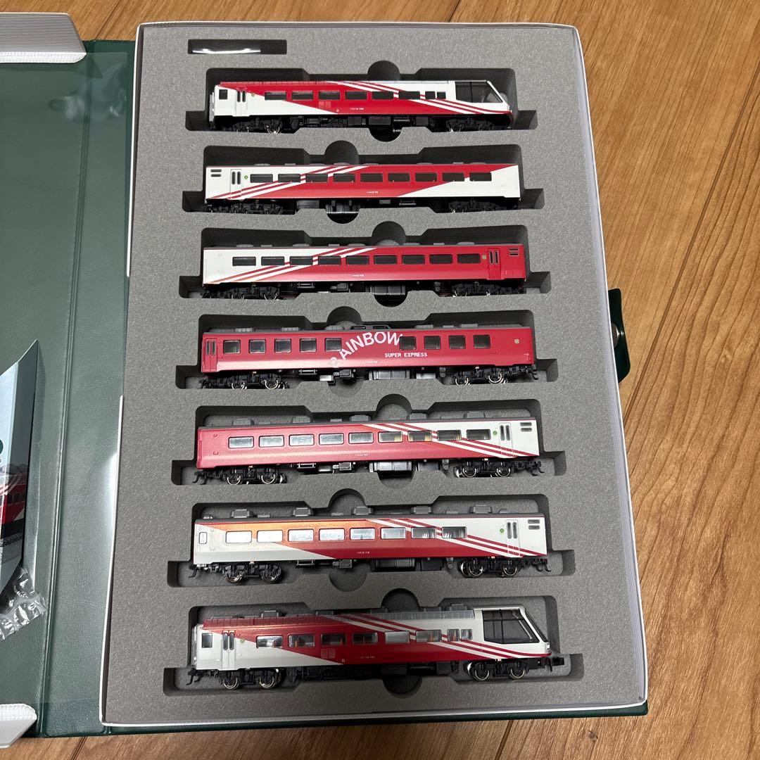 KATO 10-306 14系　スーパーレインボー　　　　　付属品未使用 14系「スーパーエクスプレスレインボー」(SER)を弄る。 KATO 10-306