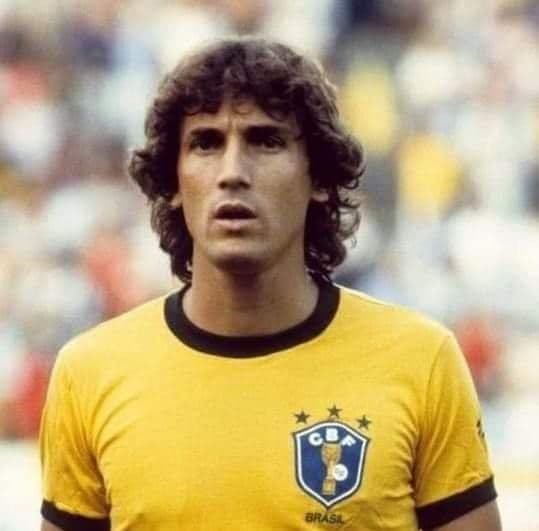 元ブラジル代表 オスカール氏のサイン入りユニフォーム 現在ブラジリス