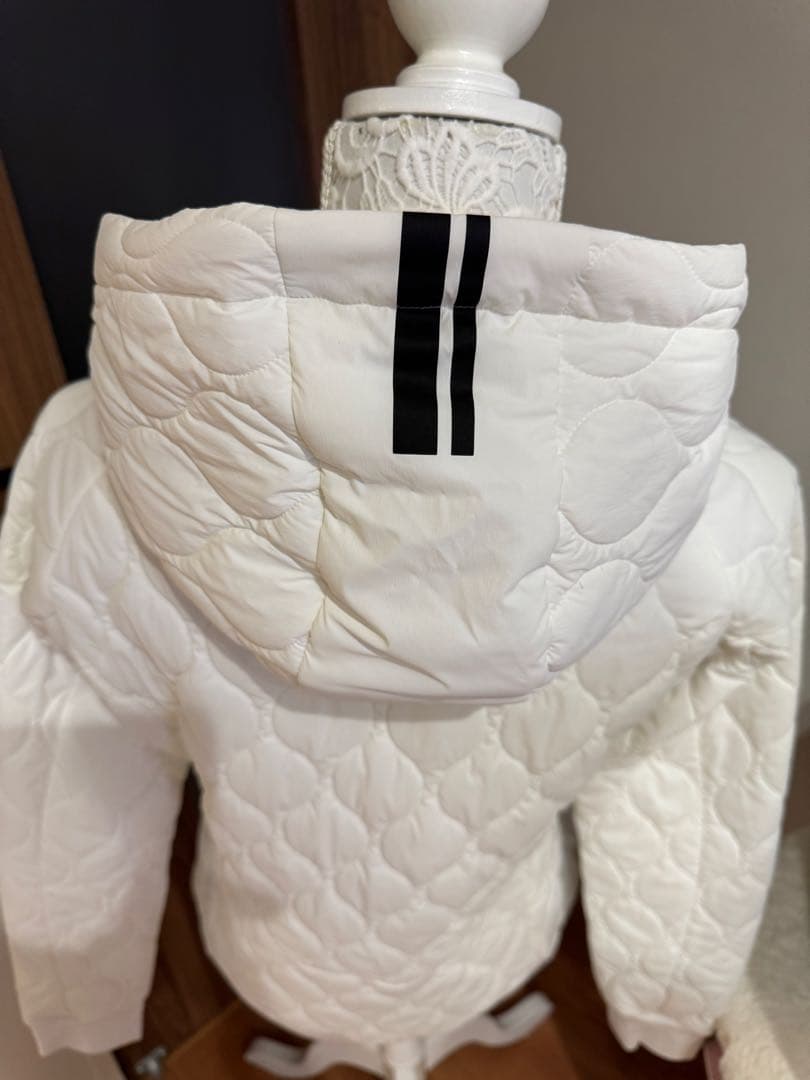 美品！PGG ホワイト パーリーゲイツダウンジャケット 2