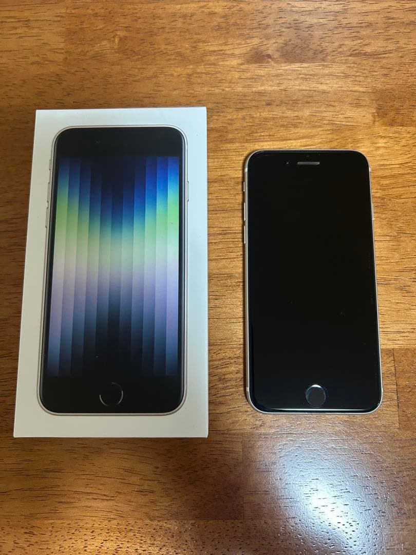 Apple iPhone SE (第3世代)ホワイト/128GB 美品 Amazon | 【整備済み品】 Apple iPhone SE（第3世代） 128GB スター