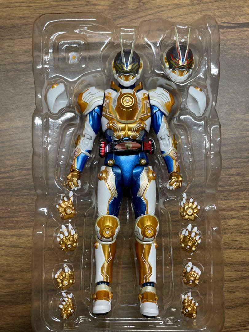 S.H.Figuarts 仮面ライダー　ゲイザー
