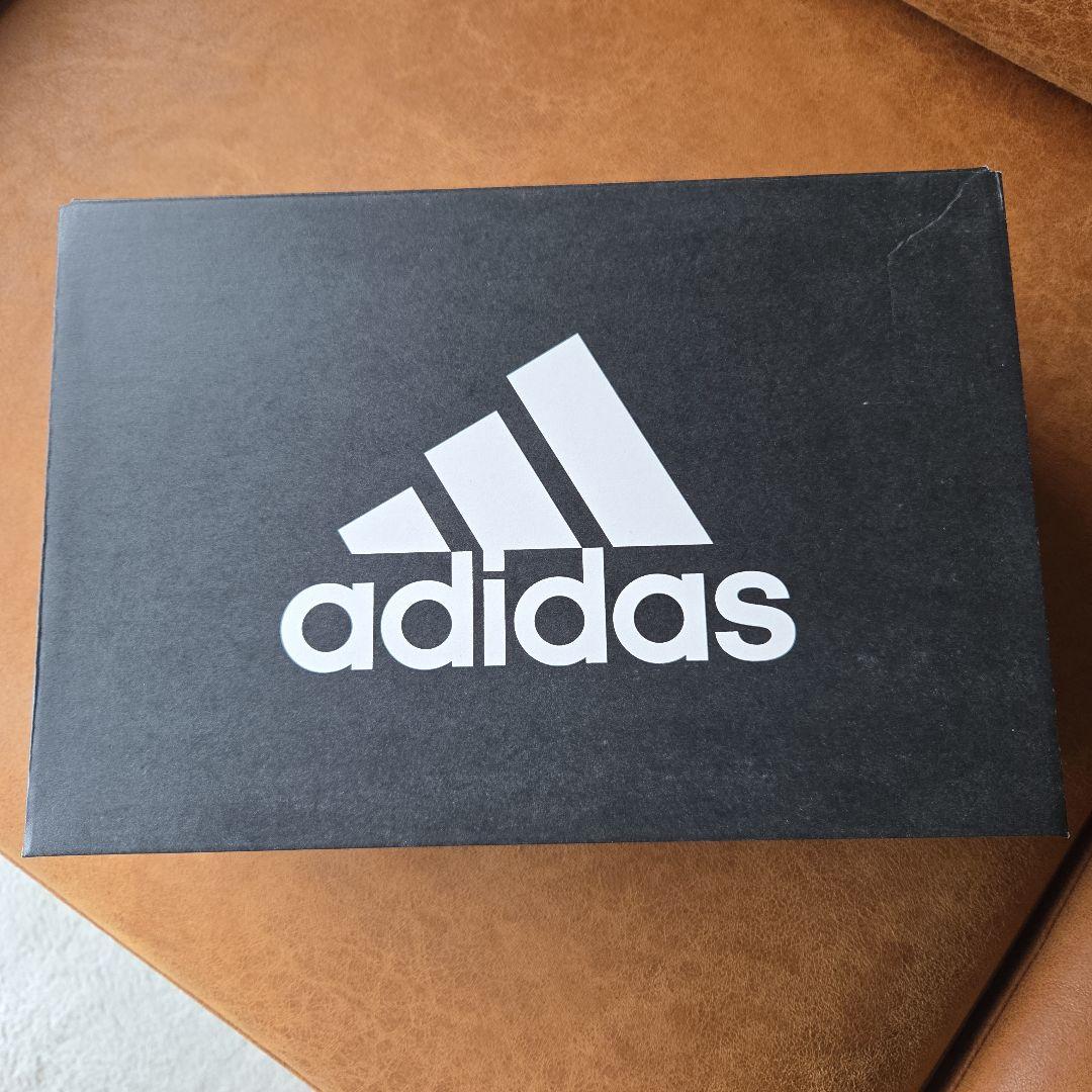 アディダス プレデター マニア サッカー ジダン ベッカム スパイク