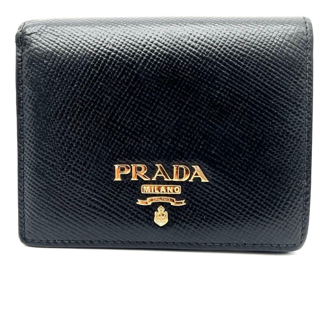PRADA 二つ折り財布 サフィアーノレザー ゴールド金具 ブラック - メルカリ