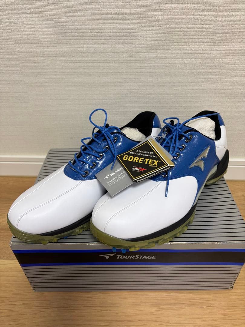 【新品】TOURSTAGE ゴルフシューズ GORE-TEX 26.5センチ Yahoo!オークション -「(tourstage ツアーステージ)」(シューズ（男性