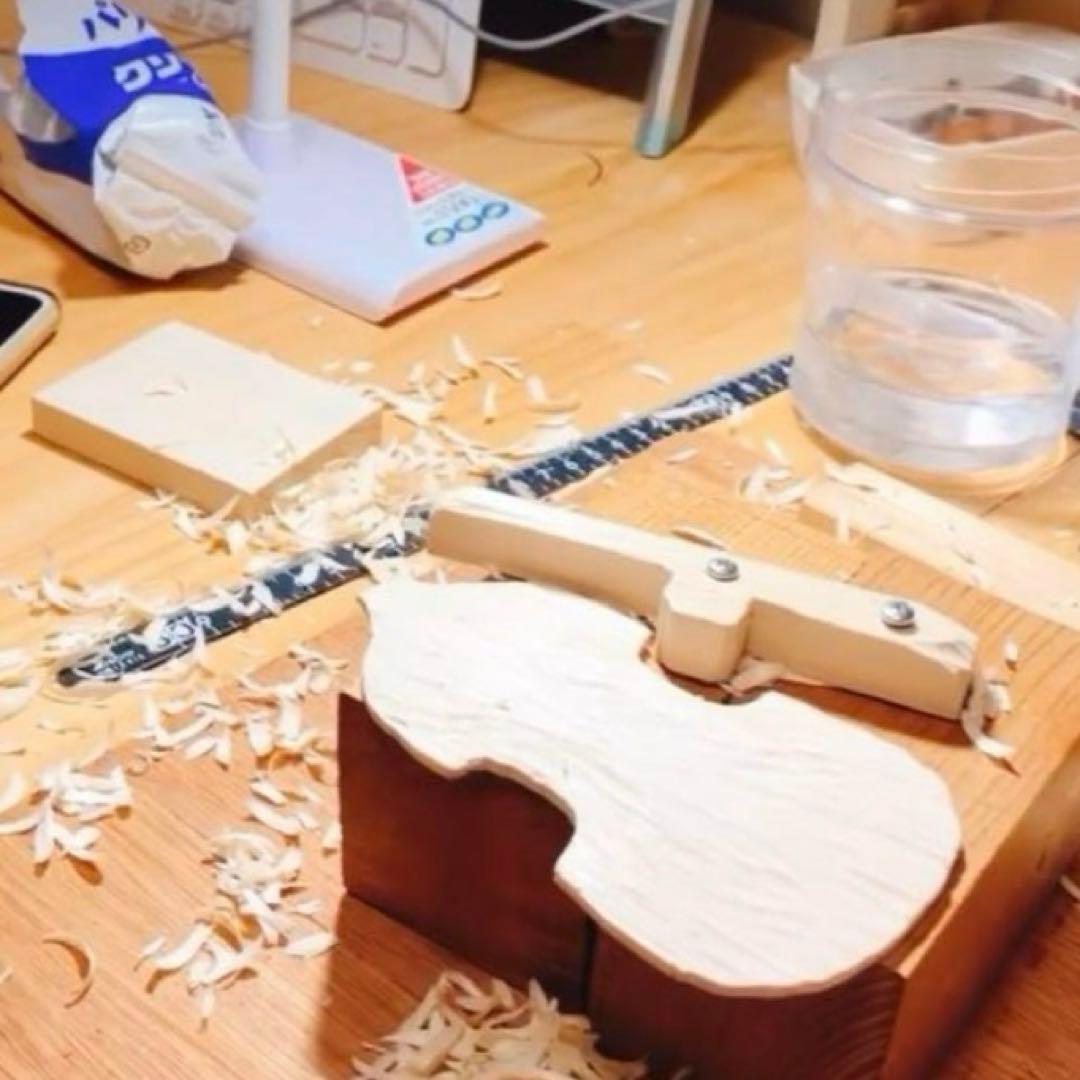 手作り小型コントラバス（約22cm） ミニコントラバス”MB-30”が密かに