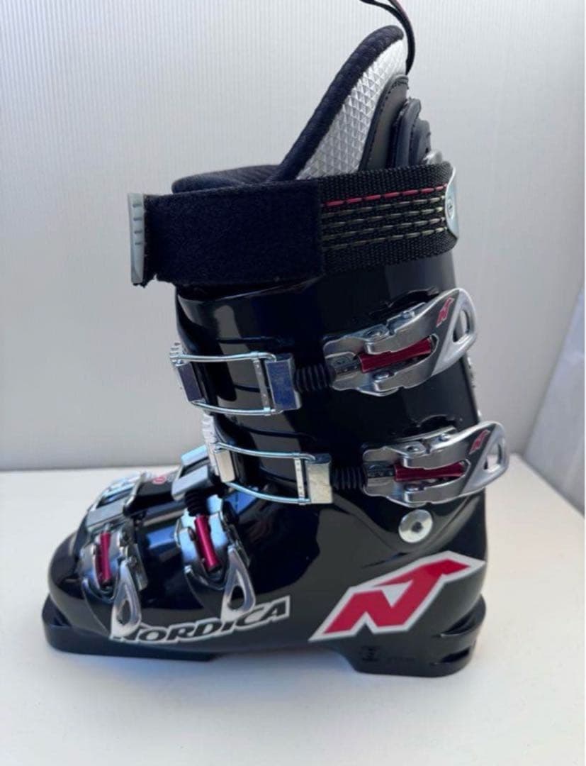 NORDICA DOBERMAN WC 150 ブーツ 22.5㎝ 新品未使用 - メルカリ
