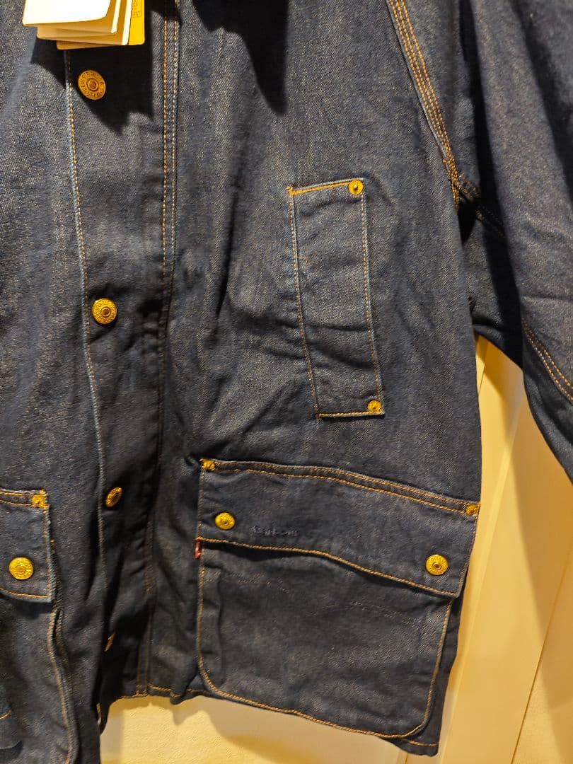《Barbour × Levi’s》デニム ジャケット オーバーサイズ フィット