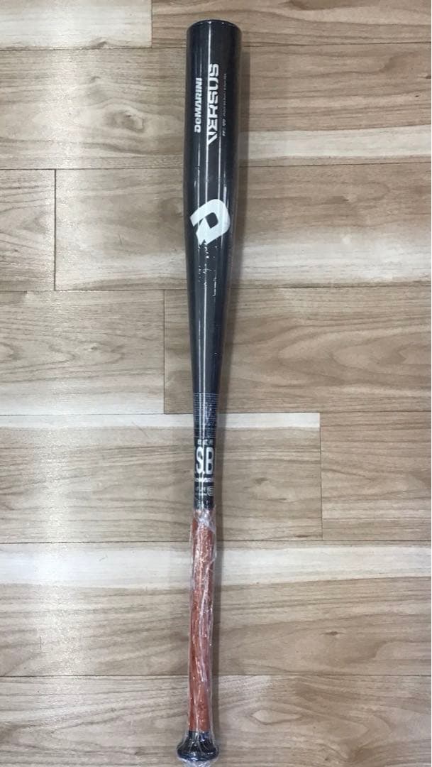 一般軟式バット ディマリニ・ヴァーサス 83.5㎝ 未使用品 超々