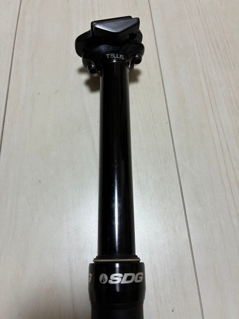 SDG TELLIS ドロッパーポスト 31.6 150mm SDG Tellis Dropper Seatpost