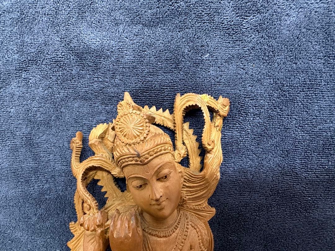 木彫り インド 白檀 弁財天 彫刻 美術品 仏像 636g