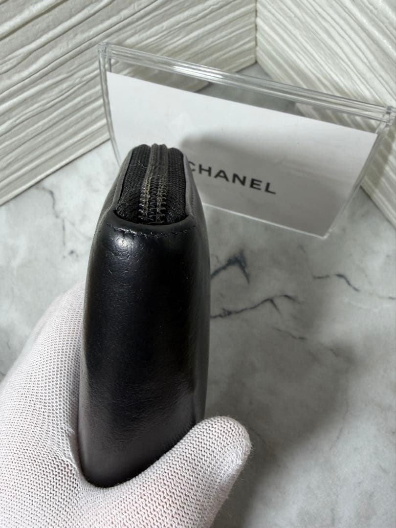 値下げ中 CHANEL カメリアモチーフ ラムスキン ラウンドファスナー 長財布