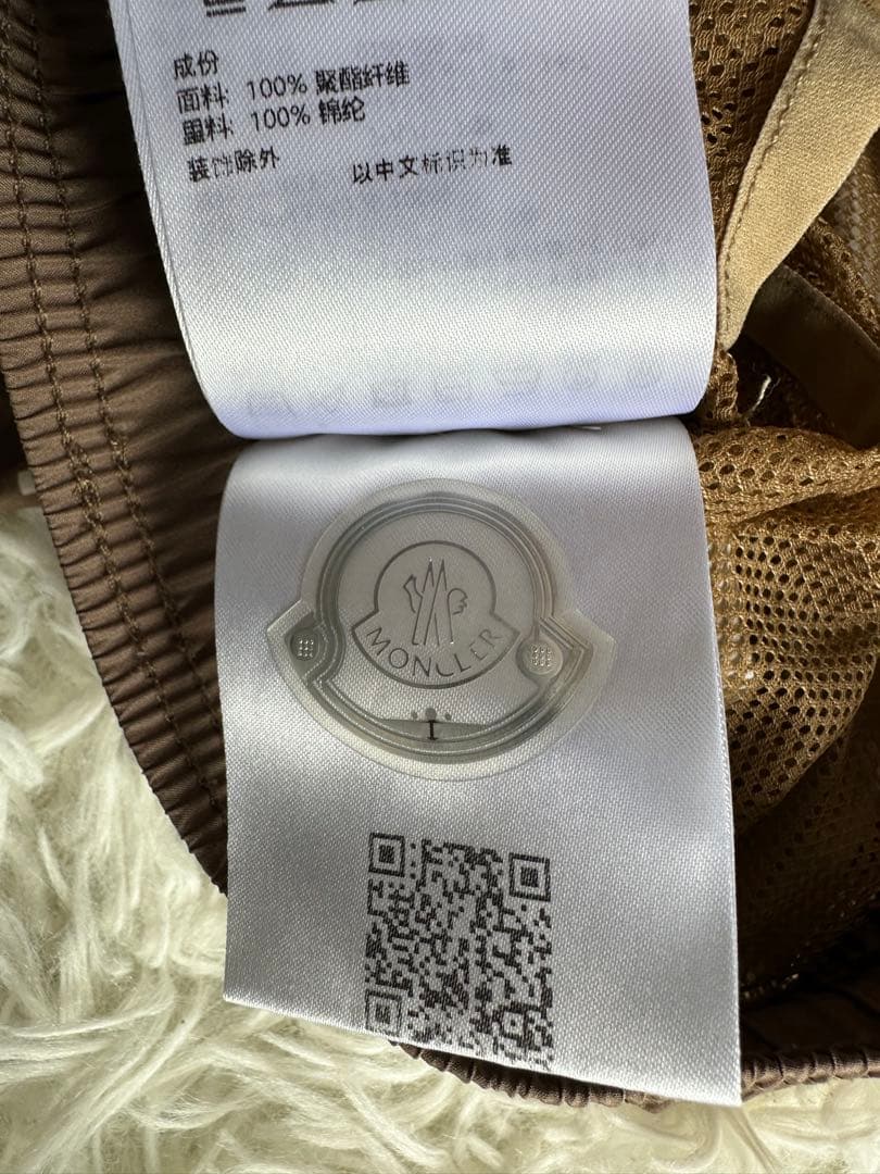 よ*ー様 MONCLER ブラウン Mロゴ 水着 Sサイズ - メルカリ