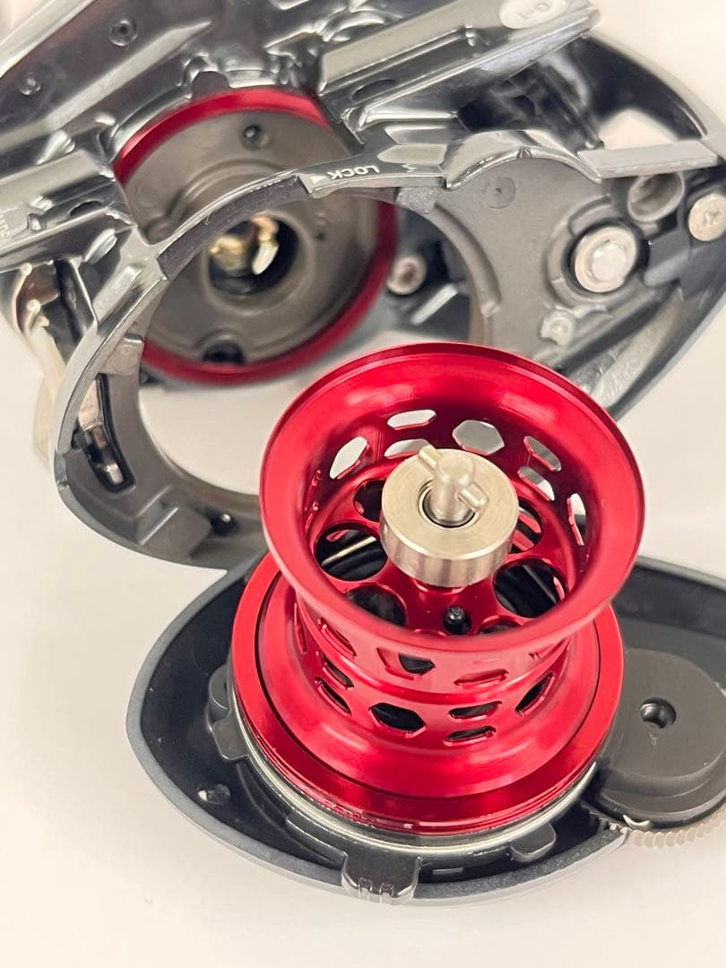 【未使用】20アルファス AIR TW 8.6R