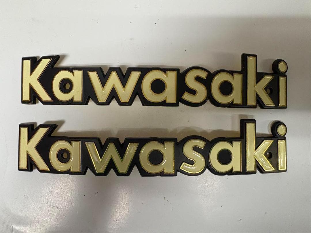 た*ん様 Kawasaki　真鍮製タンクエンブレム140mm　曲げ加工済み　左右 カワサキ（Kawasaki） ☆金属製☆ 純正 タンク エンブレム ゴールド S