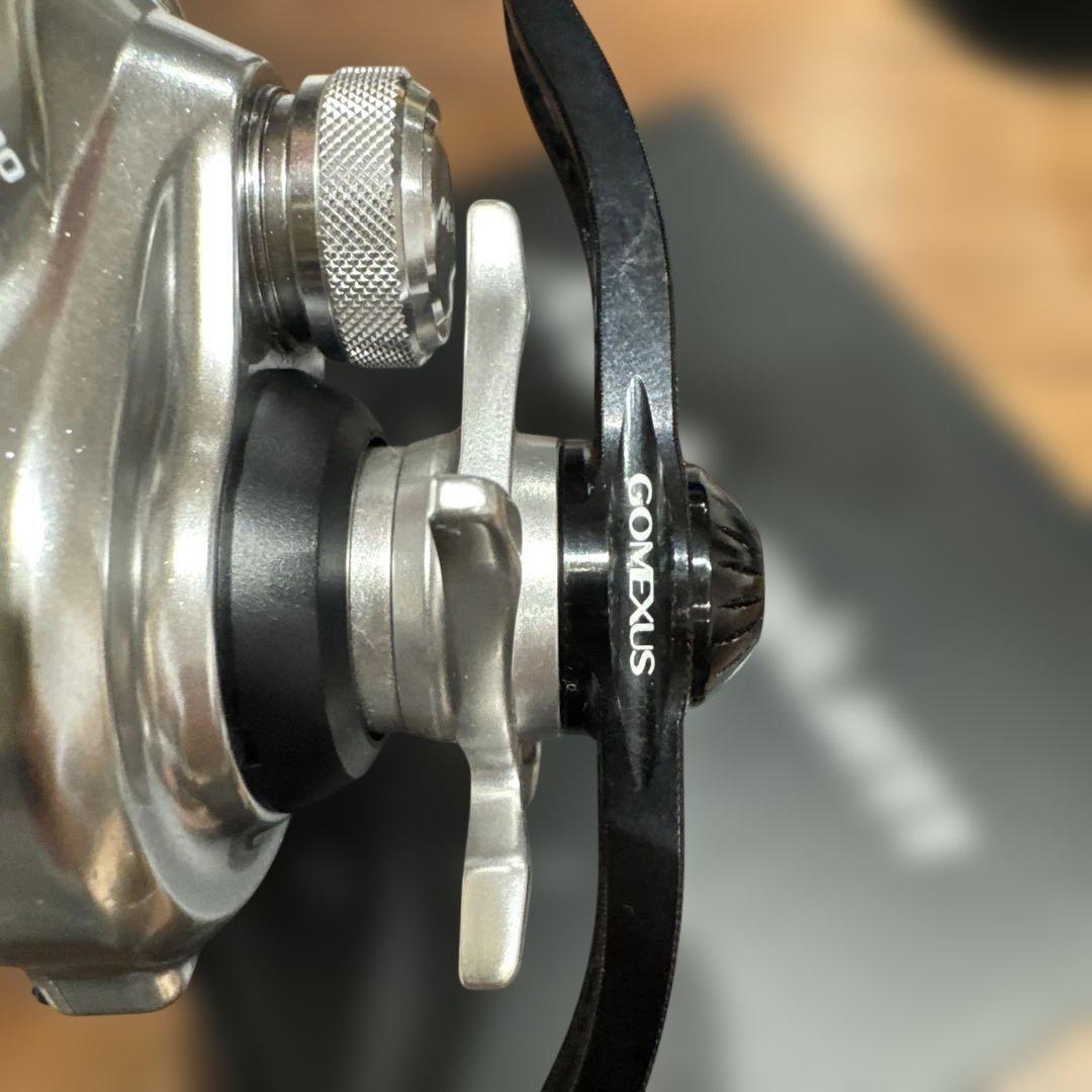 シマノ16メタニウム MG 送料無料 ゴメクサスハンドル付き お