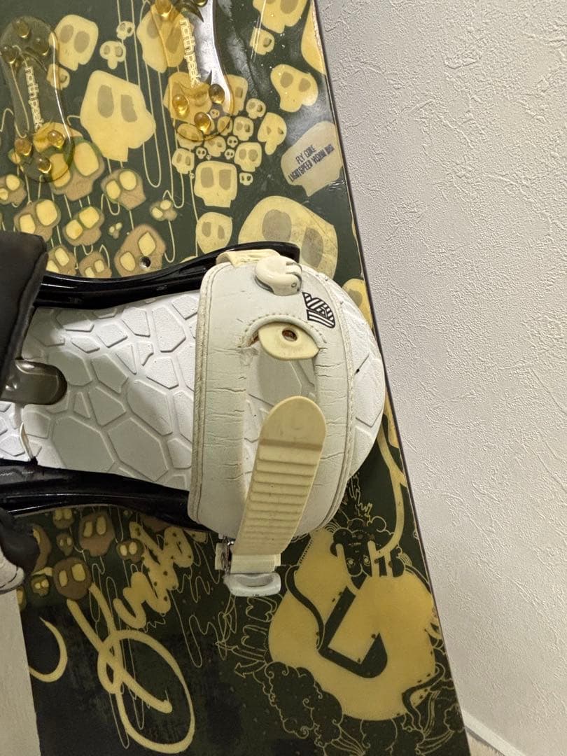 Burton Blunt Primo スノーボード triad ビンディング - メルカリ