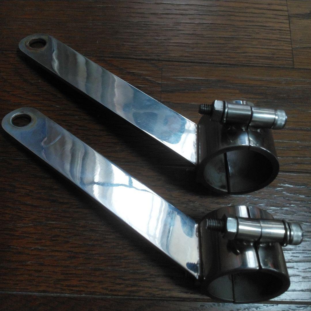 チャックボックス ヘッドライトステー Φ35フロントフォーク用 SR400