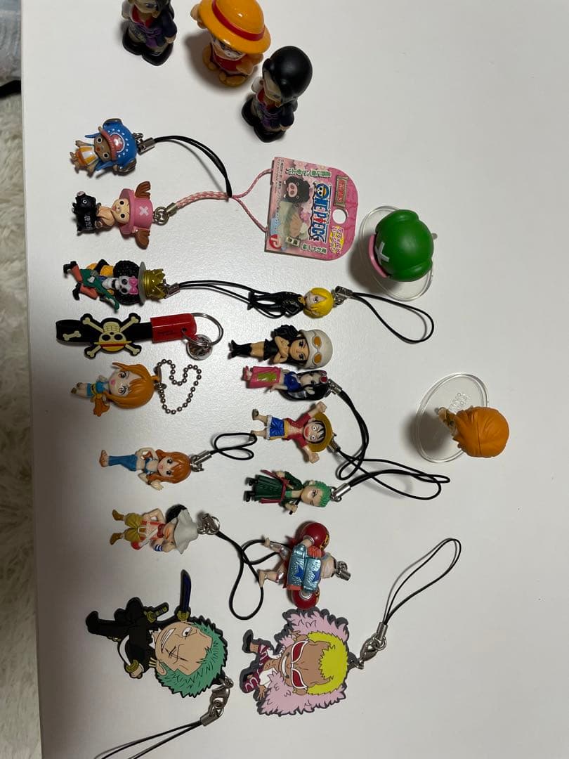 ワンピース 小物類 バラ売り 小皿 グラス キーホルダー
