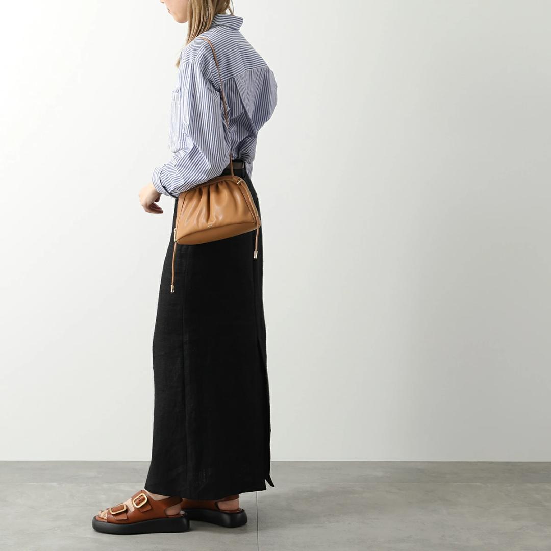 えっちゃんさま♡A.P.C. BOURSE NINON PUAAT F61791 - メルカリ