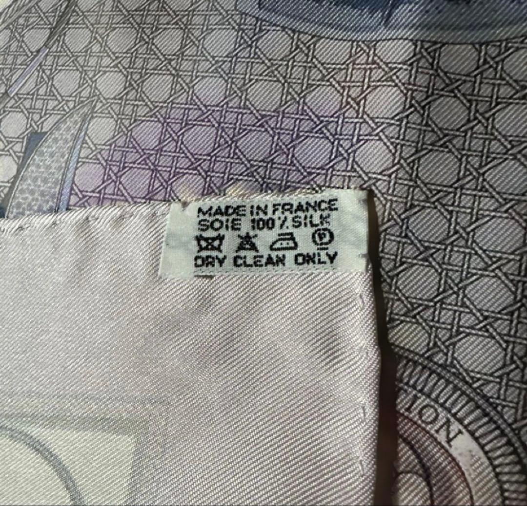 HERMES カレ40 折り畳 み式 幌の馬車 タグあり ピ ンク系 状態